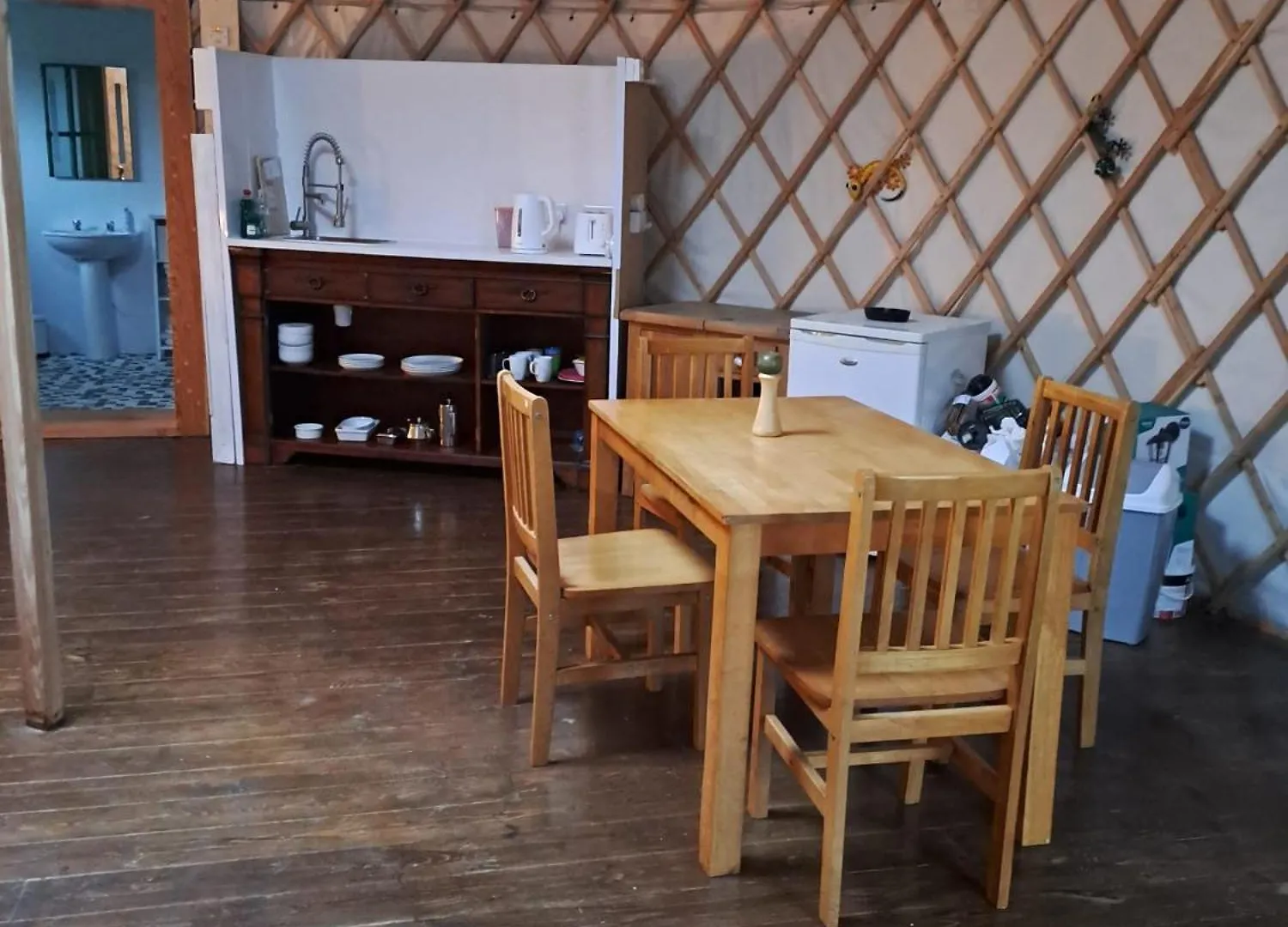 Luxury tent The Snowdrop Hotel Galway Ireland